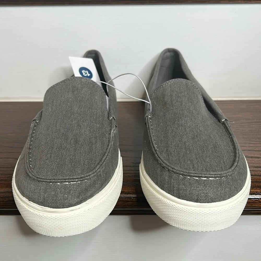 Men's Gabe Gray Slip On Shoes, Sz.13, NWT